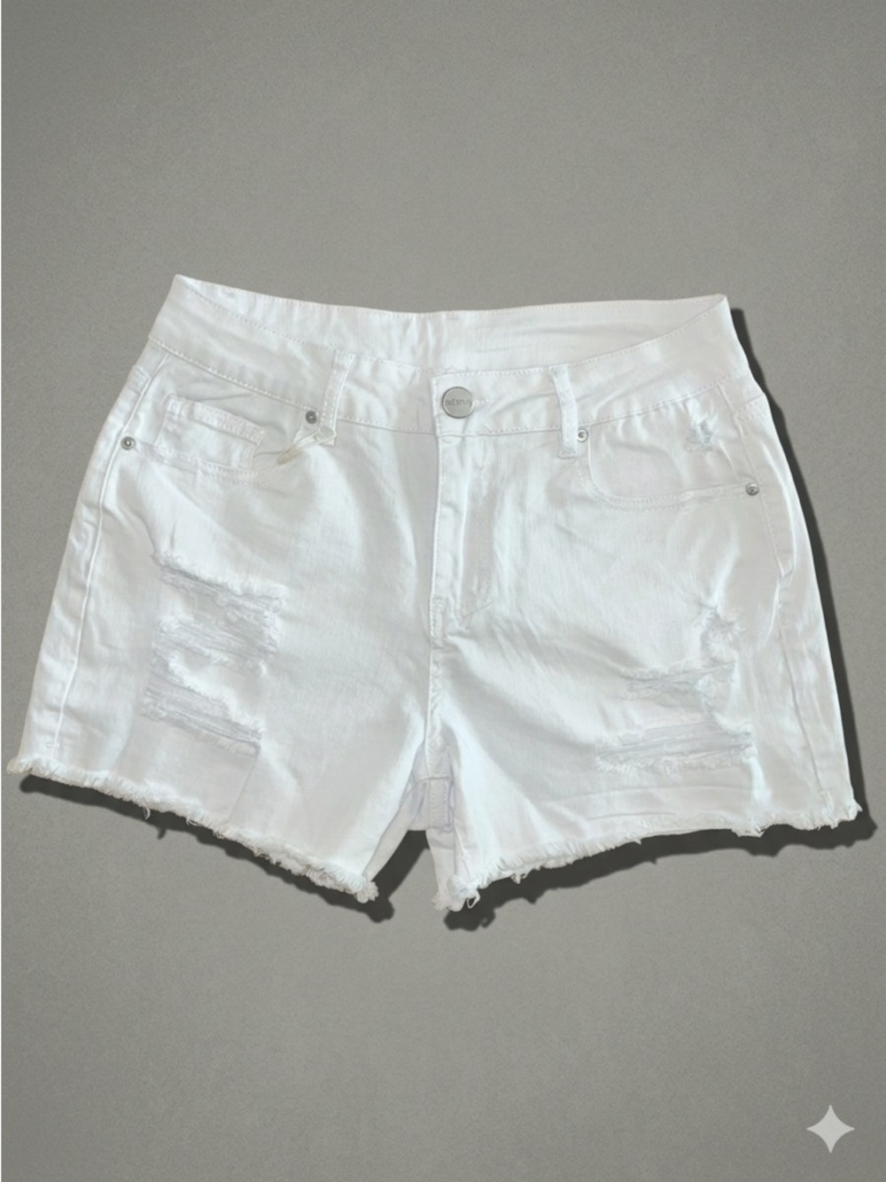 NEW MEMVU Women's Distressed White Denim Shorts Boho Beach Festival Stretch Sz M